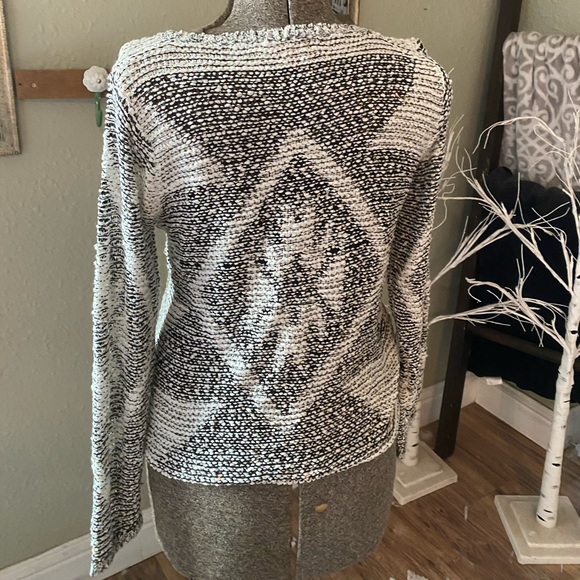 Women’s hit list sweater - Picture 4 of 5